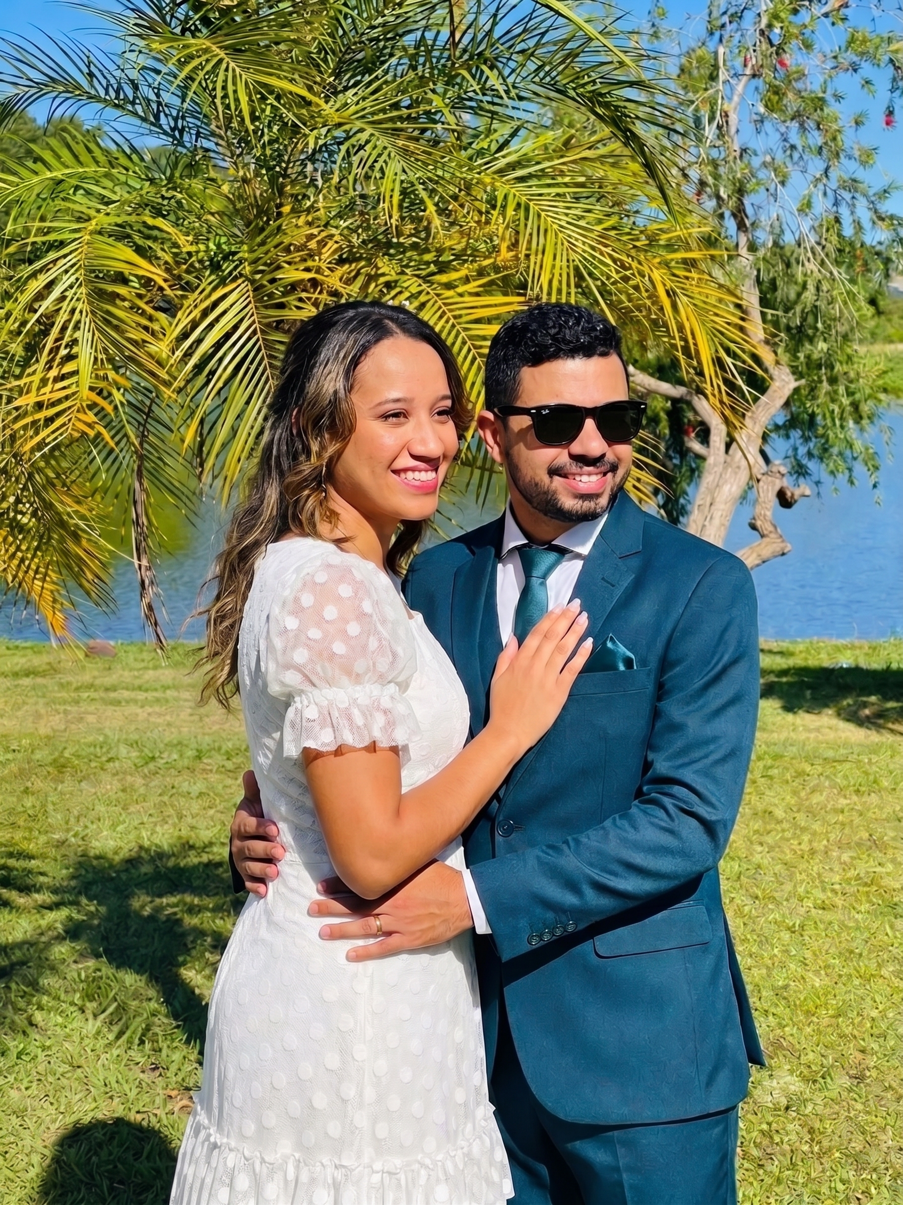 Carlos Eduardo e Vitória Borges